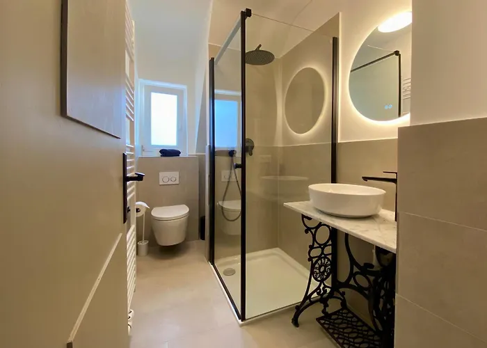 Winzereck - 4 Sterne In Der Suedpfalz Ranschbach